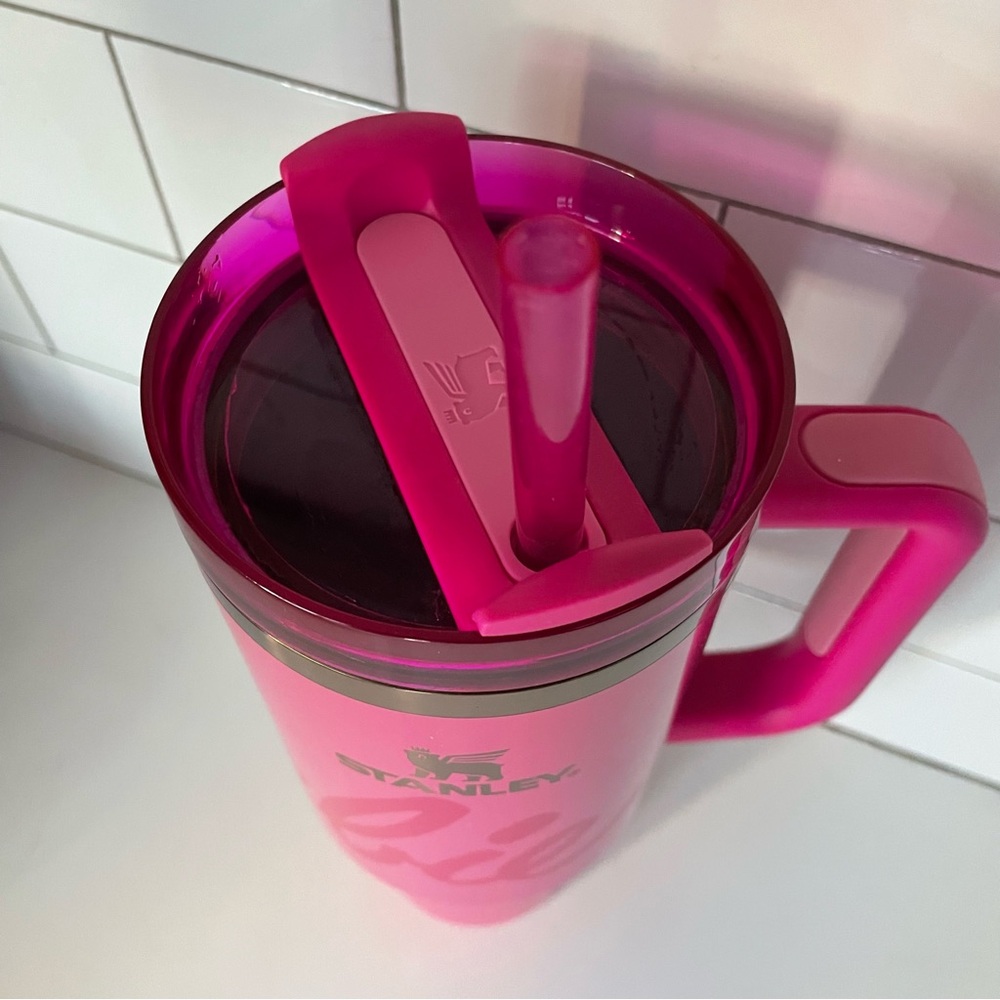 Limited Edition Barbie x Stanley Pink Tumbler 40oz - Picture 3 of 10